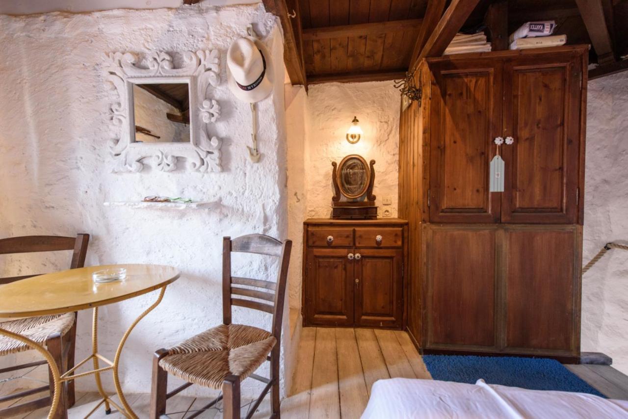 Villea Seaview Apartments Skopelos Town Exterior foto
