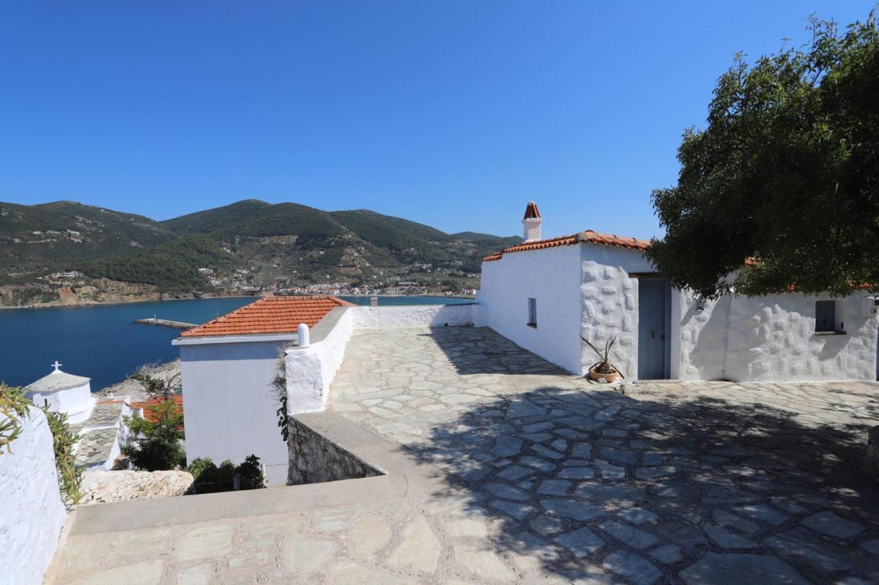 Villea Seaview Apartments Skopelos Town Exterior foto